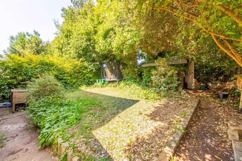 Images for Walton Rise | Westbury-on-Trym