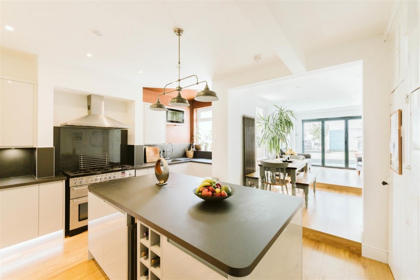 Images for Cairns Road | Westbury Park
