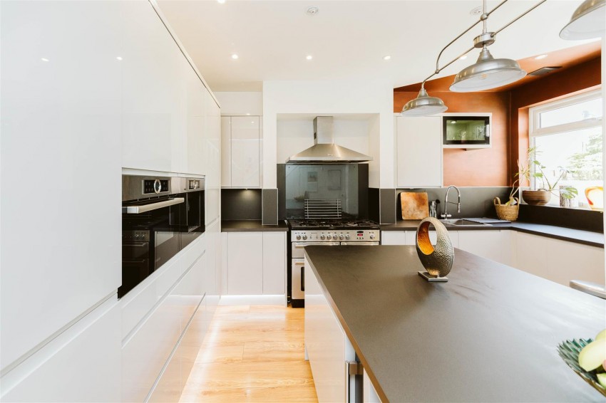 Images for Cairns Road | Westbury Park