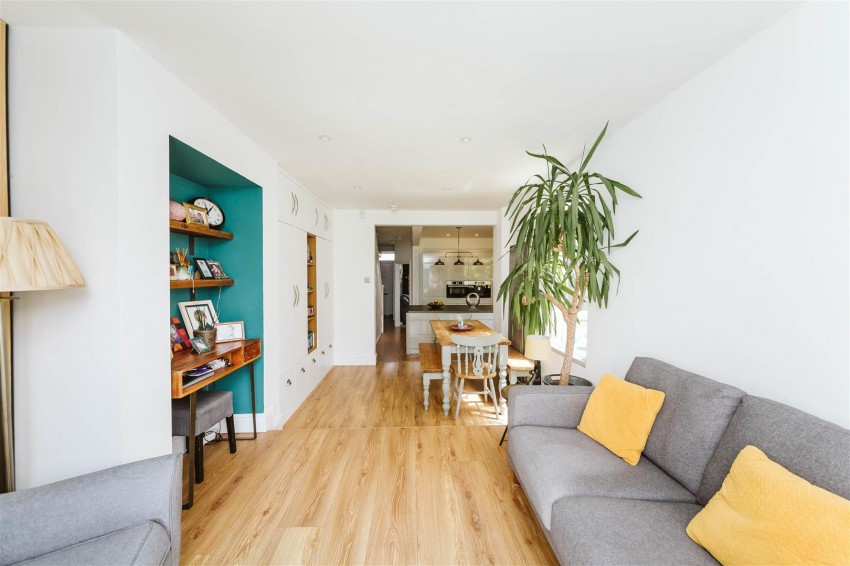 Images for Cairns Road | Westbury Park