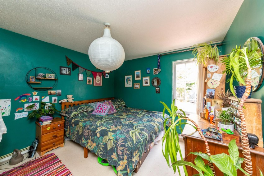 Images for Clover Ground | Westbury On Trym