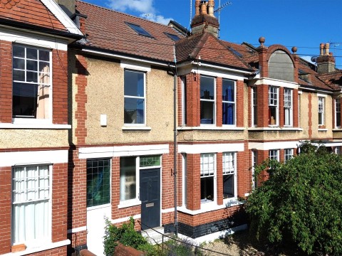 View Full Details for Claremont Avenue, Bishopston, Bristol
