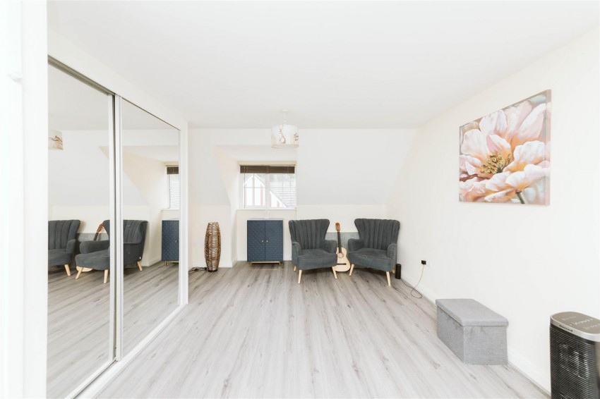 Images for Thornfield Road | Brentry