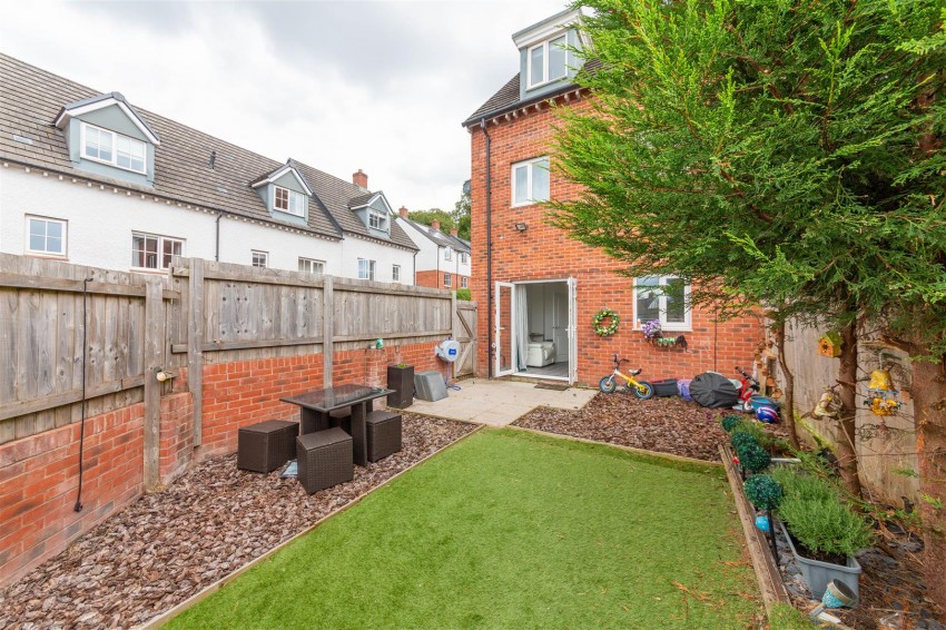 Images for Thornfield Road | Brentry