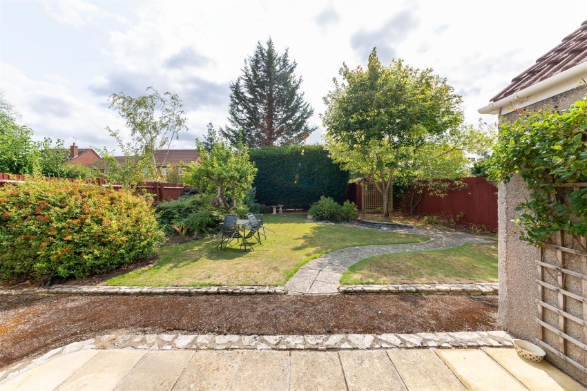 Images for Holmes Grove | Henleaze