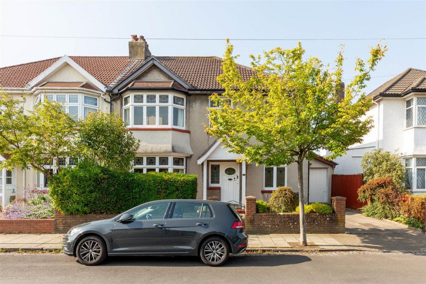 Images for Holmes Grove | Henleaze