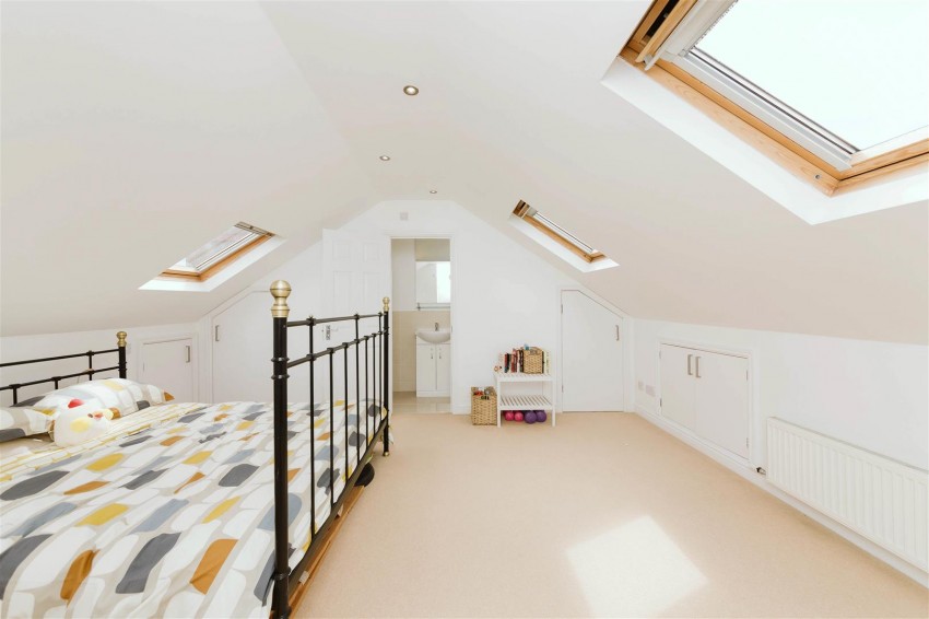 Images for Cranbrook Road | Redland