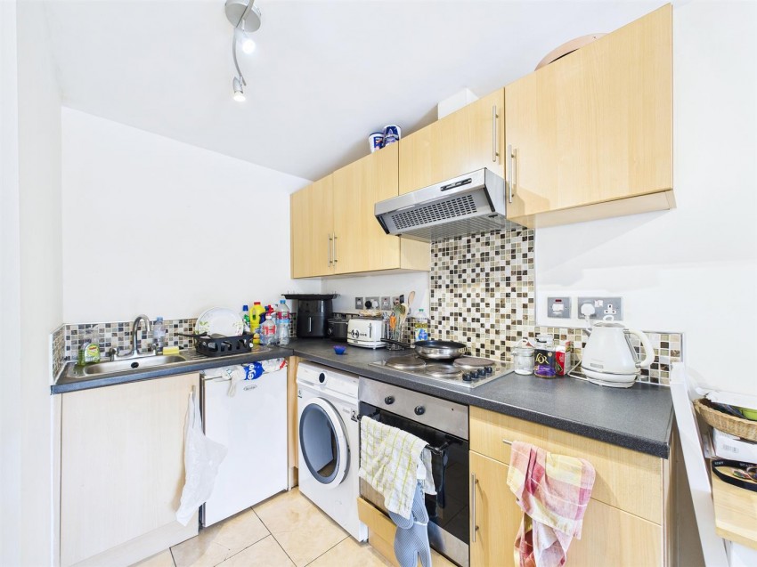 Images for Victoria Parade, St George, Bristol