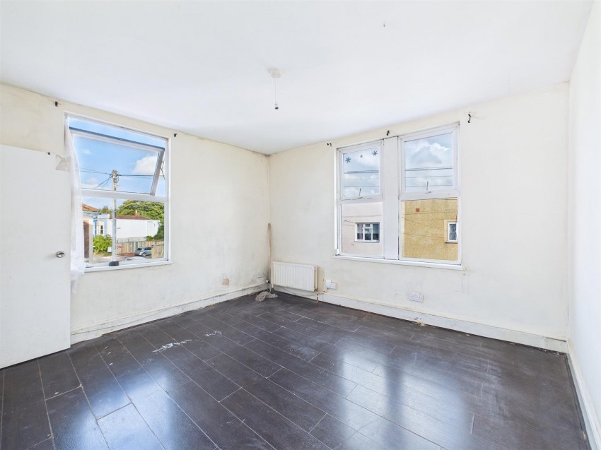 Images for Chaplin Road, Bristol
