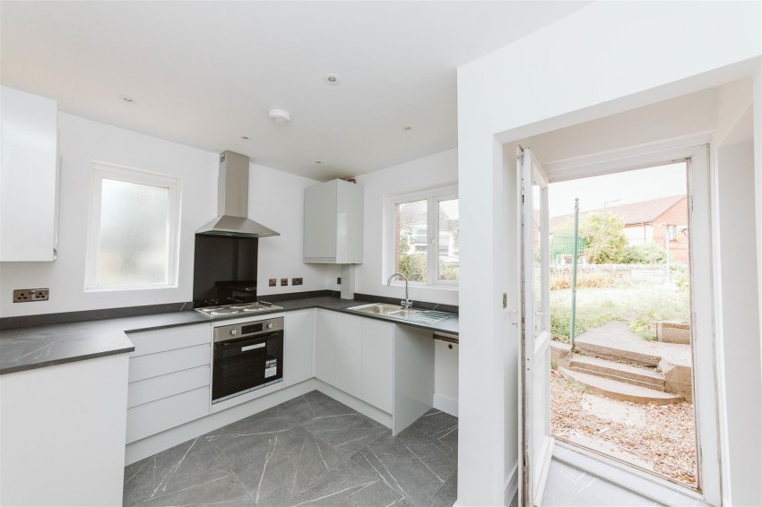 Images for Kennard Road | Kingswood