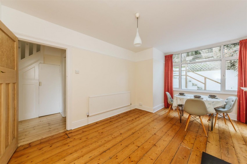 Images for Dugar Walk | Redland