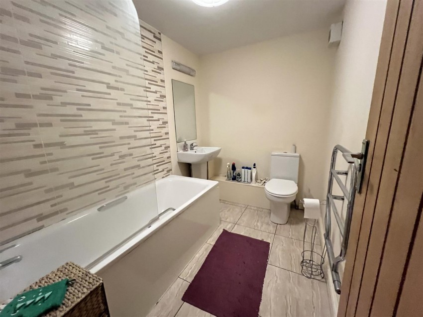 Images for BLOCK OF 16 FLATS - Summerhill Road, St George, Bristol