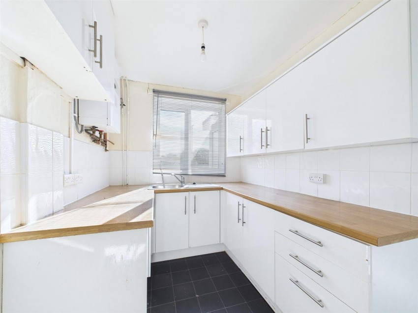 Images for Abbotswood, Yate