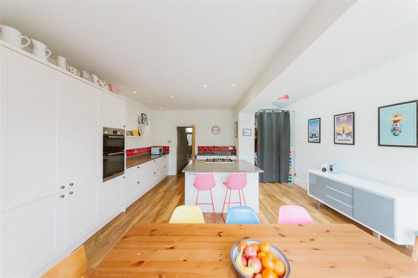 Images for St Albans Road | Westbury Park