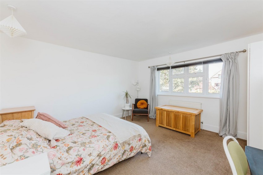Images for Northumbria Drive | Henleaze
