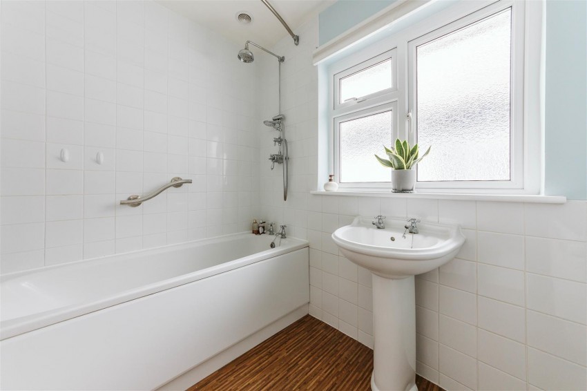 Images for Northumbria Drive | Henleaze