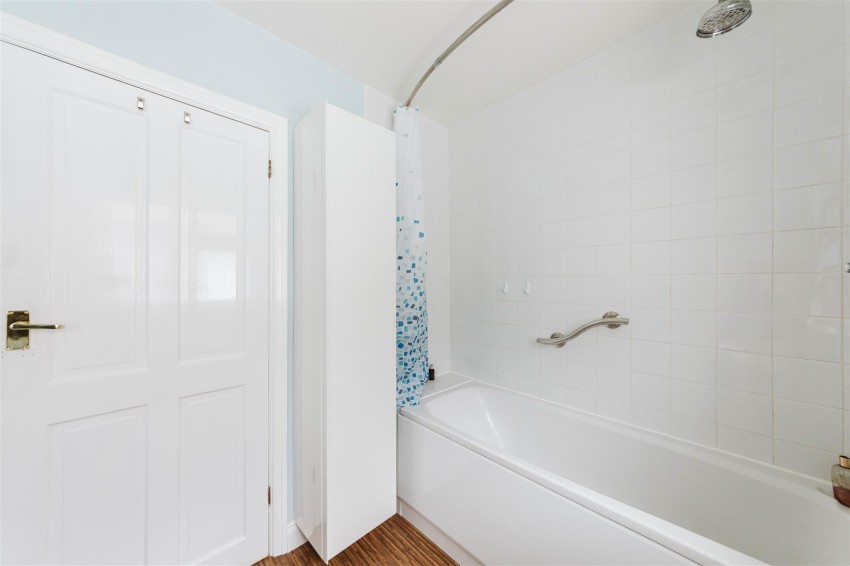 Images for Northumbria Drive | Henleaze
