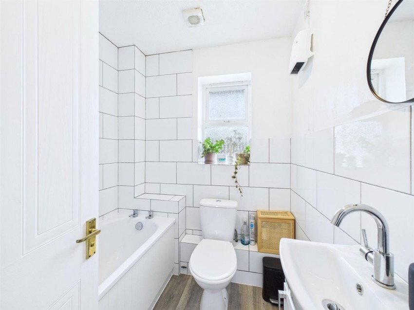 Images for De La Warre Court, St. Annes Park, Bristol