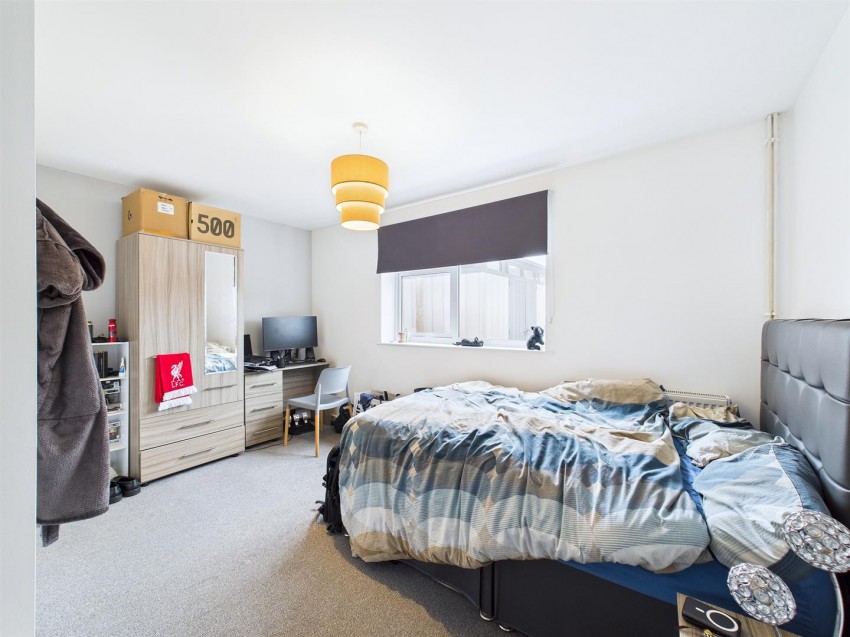 Images for 8-BEDROOM HMO - Gipsy Patch Lane, Little Stoke, Bristol