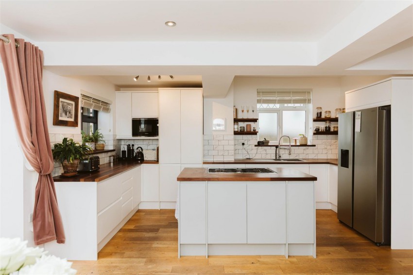 Images for Hill View | Henleaze