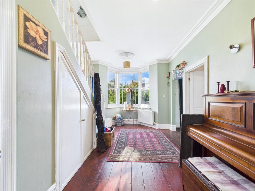 16, Springfield Road, Pill, Bristol, BS20 0DP