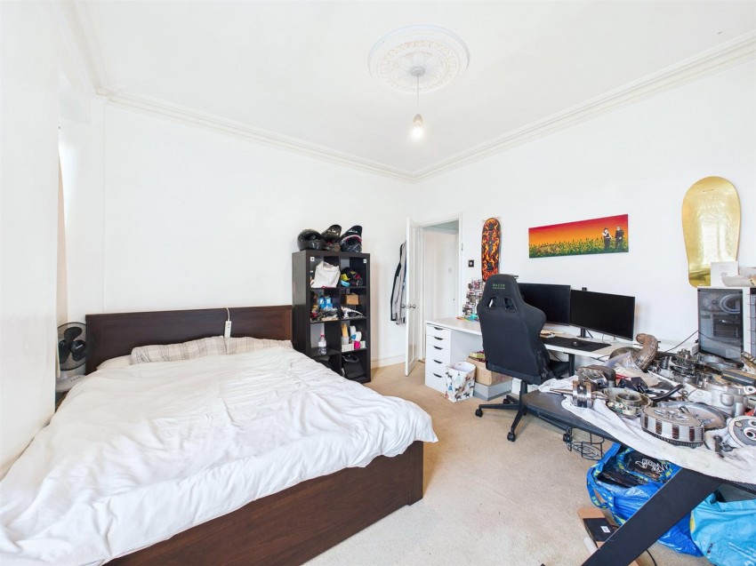 16, Springfield Road, Pill, Bristol, BS20 0DP