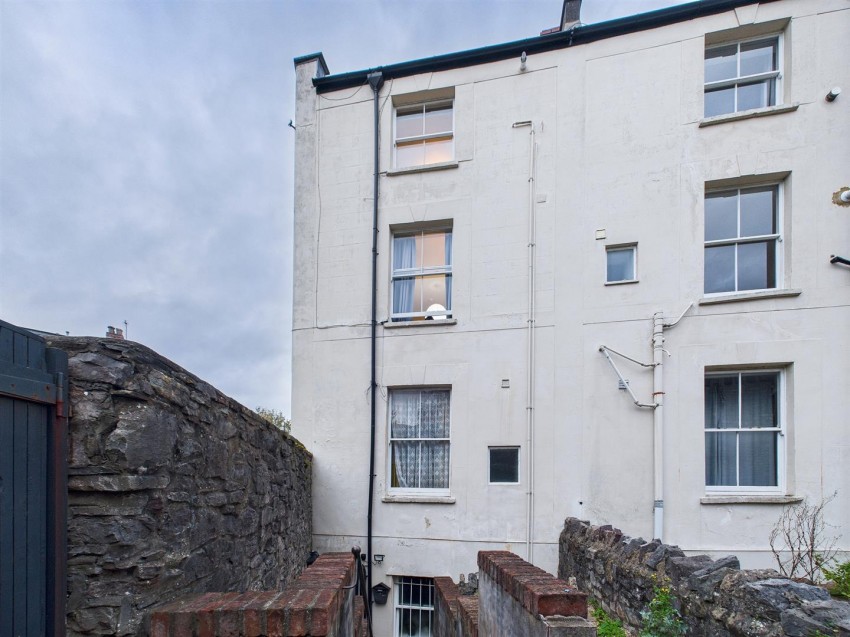 2, Clevedon Terrace, Cotham, Bristol, BS6 5TX