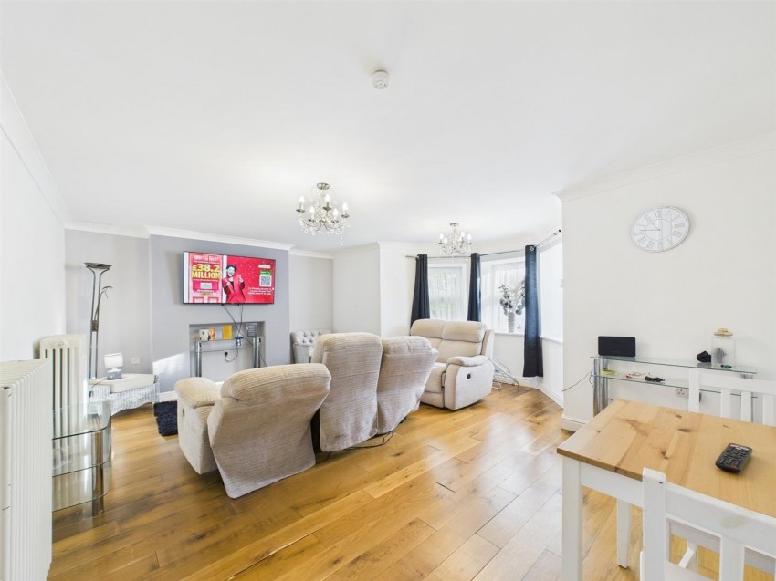 99D, Hill Street, Kingswood, Bristol, BS15 4EZ