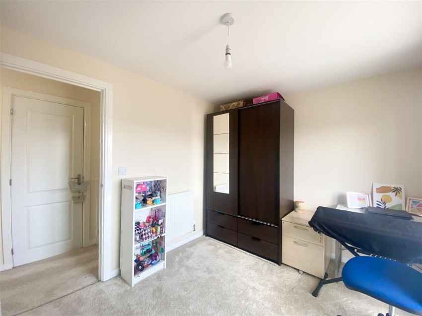 Images for Whitsun Leaze, Patchway, Bristol