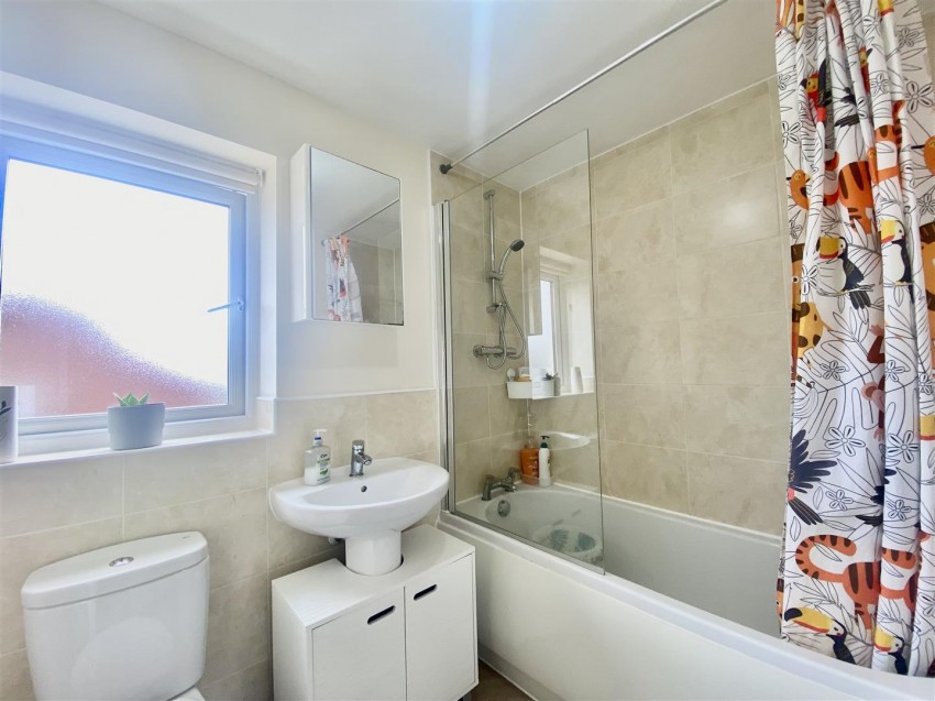 Images for Whitsun Leaze, Patchway, Bristol