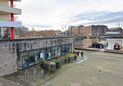 View Full Details for Millennium promenade, Harbourside, Bristol