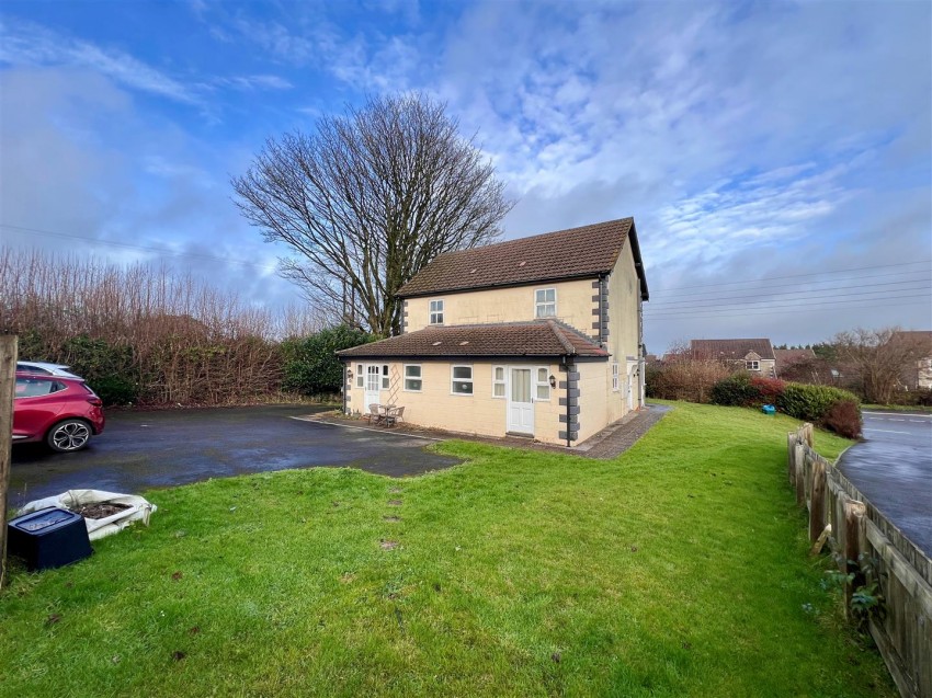 Images for BLOCK OF 4 FLATS - Broadway, Chilcompton, Radstock