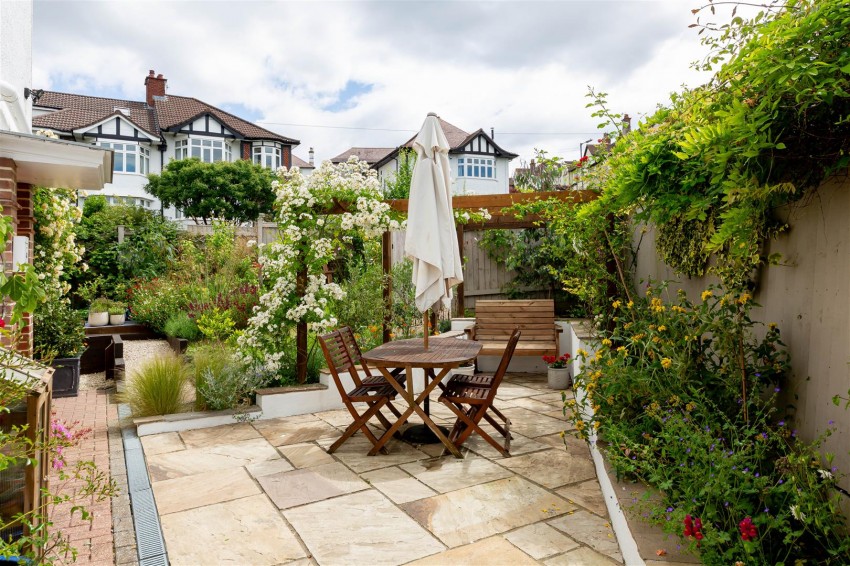 Images for Hill View | Henleaze