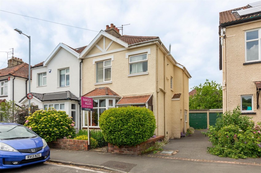 Images for Russell Grove | Westbury Park