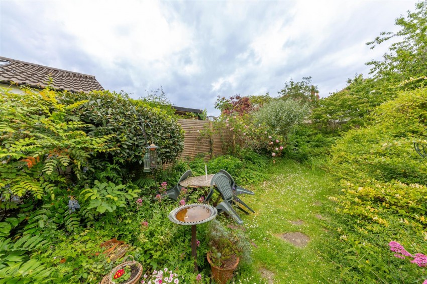 Images for Russell Grove | Westbury Park
