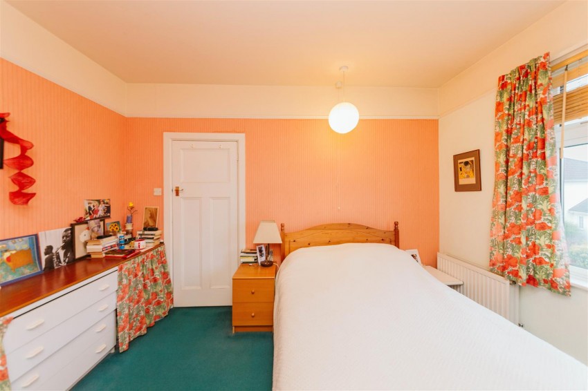 Images for Russell Grove | Westbury Park