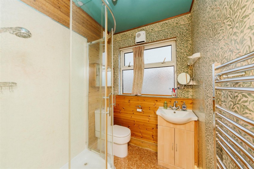 Images for Russell Grove | Westbury Park