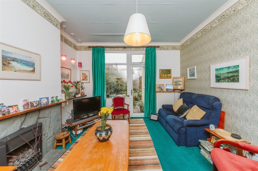 Images for Russell Grove | Westbury Park