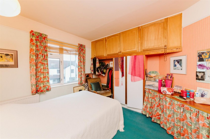 Images for Russell Grove | Westbury Park