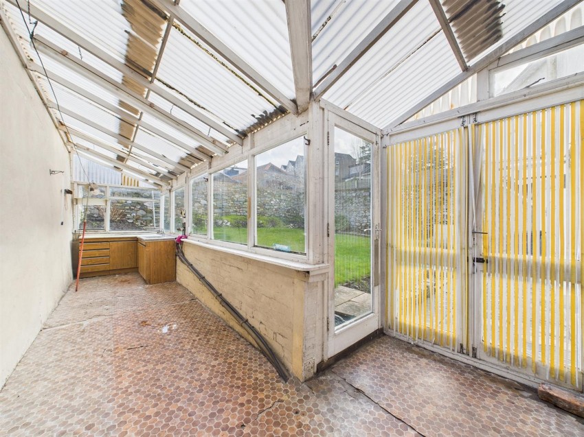 130, Cotham Brow, Cotham, Bristol, BS6 6AE