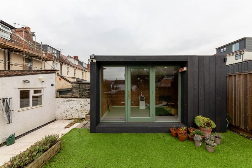 Images for Cranbrook Road | Redland