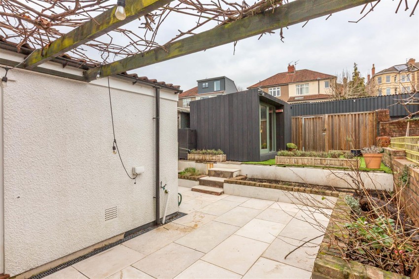 Images for Cranbrook Road | Redland