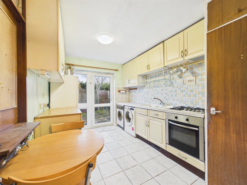 3, Tranmere Grove, Brentry, Bristol, BS10 7JW