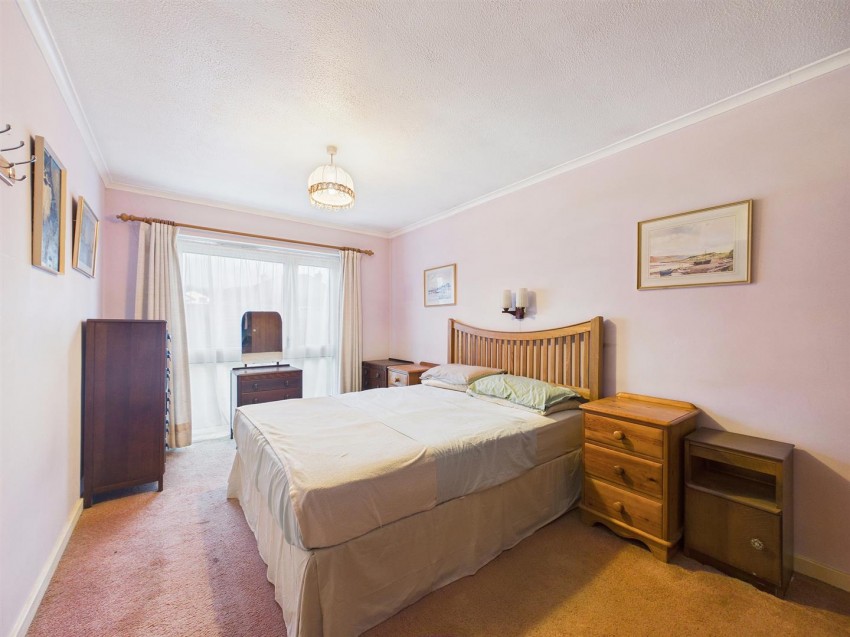 3, Tranmere Grove, Brentry, Bristol, BS10 7JW