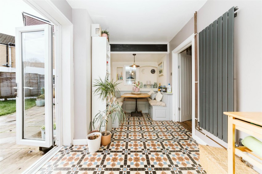 Images for Somermead | Bedminster