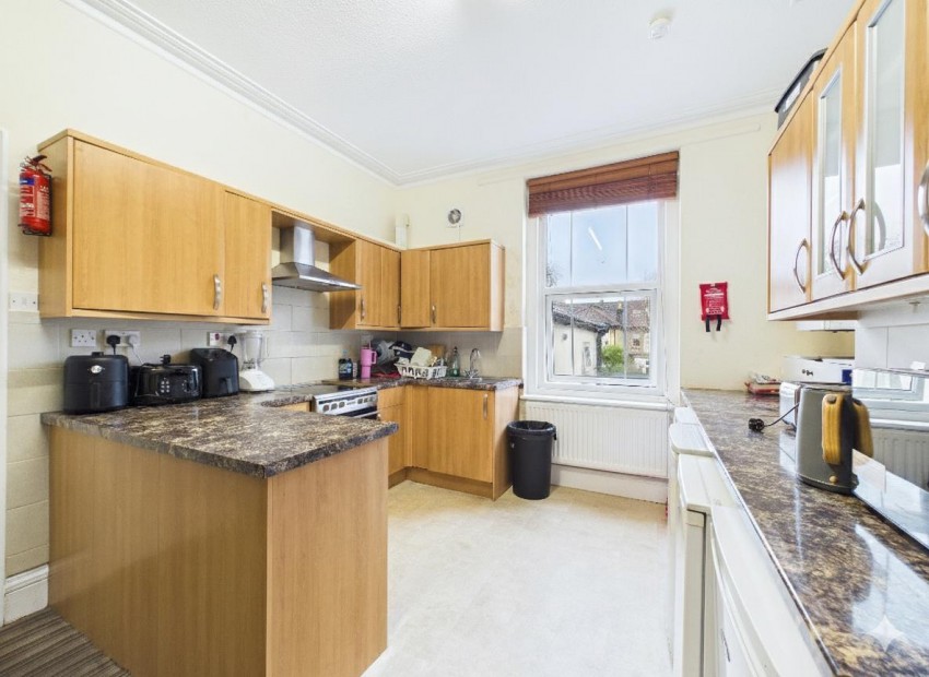Maisonette, 65, Henleaze Road, Henleaze, Bristol, BS9 4JT