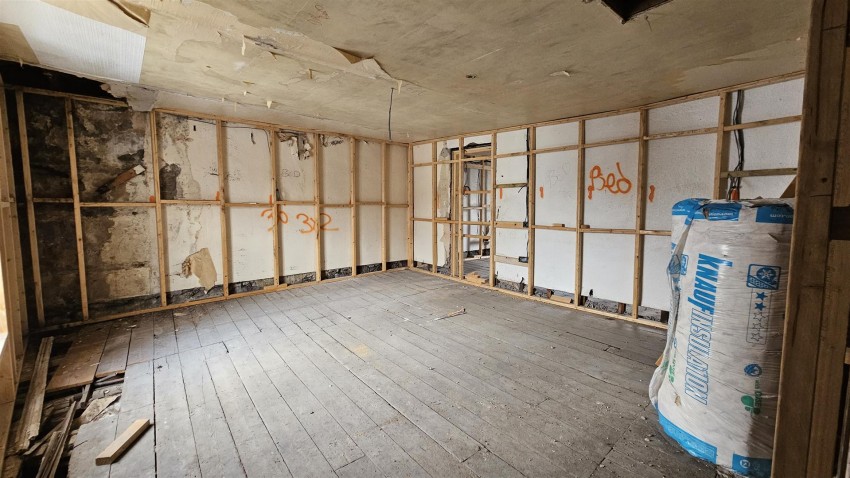 First & Second Floors, 28/28A, High Street, Chepstow, NP16 5LJ