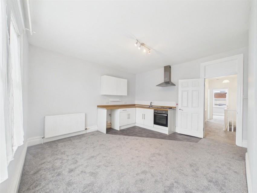 Images for Two Mile Hill Road, Kingswood, Bristol