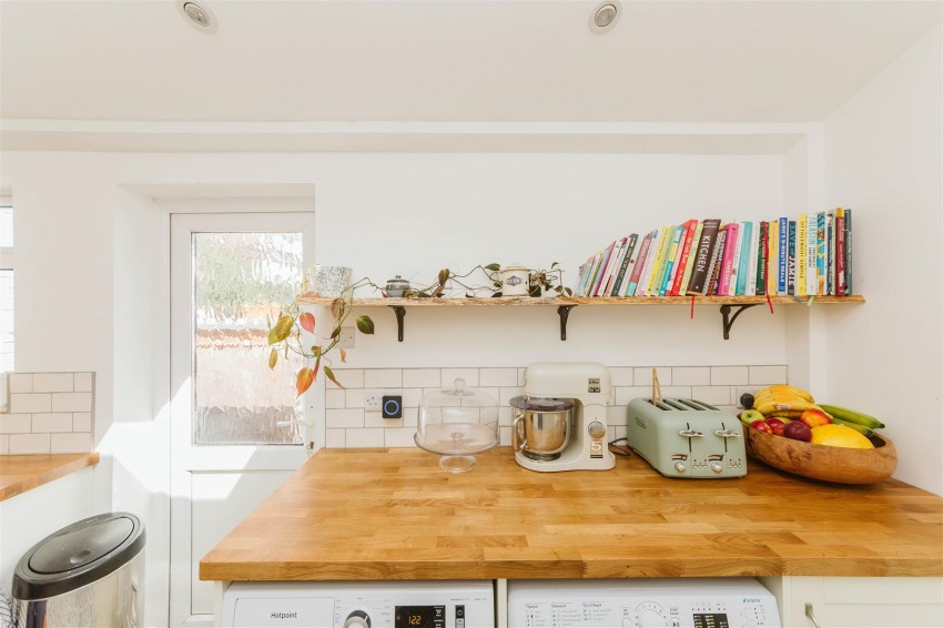 Images for Lena Avenue | Greenbank