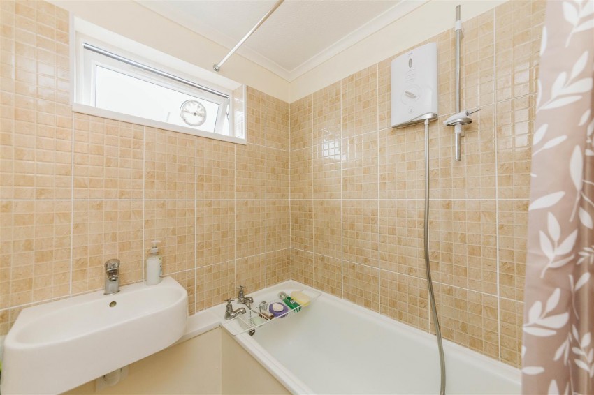 Images for Clover Ground | Westbury-On-Trym